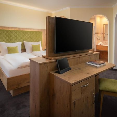 Hotel Vitaloase Zu Den Drei Bruedern Unken Kültér fotó